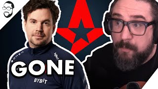 Hunden Out Of Astralis [upl. by Ellenehc]