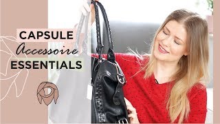 ACCESSOIRE ESSENTIALS für die CAPSULE WARDROBE  Schmuck Handtaschen Seidentücher uvm [upl. by Naffets244]