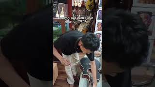 sudah waktunya kita bongkar fypage guitar gitar gigbag [upl. by Ann-Marie722]