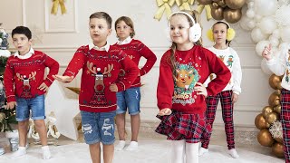 Diana and Roma Kids Songs Christmas with My Friends  Happy Birthday Song [upl. by Eiramlatsyrc609]