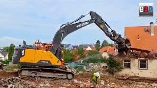 BRAND NEW VOLVO EC250E NL Farm Demolition  Abbruch Hof WNHohenacker 02082018  2 [upl. by Lyndon]