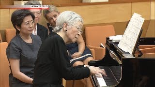 Empress Michiko Plays quotThe Swanquot on Piano Full Ver [upl. by Razec]