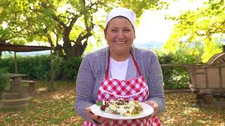 Today at La Vialla Valentina bakes lasagna with mushrooms and sun dried tomatoes [upl. by Mcclelland]