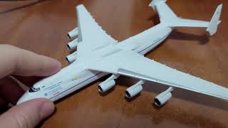 Unboxing Herpa Antonov AN225 quotМріяquot Aviasvit XXI 2008 1400 farewell AN225 [upl. by Ramburt849]