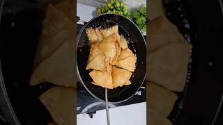 Aloo ka Mini Samosa recipe iss tarh ek baar banayen shortvideo shortvideo [upl. by Libre]