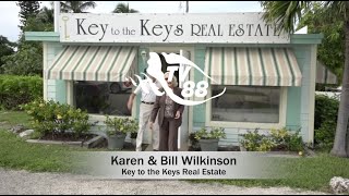 Bill amp Karen Wilkinson set up their Christmas lights at Key to the Keys Real Estate [upl. by Rombert99]