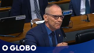 Senador Fabiano Contarato cita homofobia em CPI do 8 de Janeiro e Nikolas debocha Me emocionei [upl. by Urson]