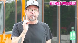 Dave Grohls Wife Jordyn Blum Ditches Her Wedding Ring After He Cheated amp Had Secret Child In LA [upl. by Roxanna968]