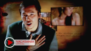 Kerispatih  Lagu Rindu Official Music Video NAGASWARA music [upl. by Schober659]