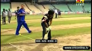 Shahrukh Khan Batting Against SHANE WARNE  SUNIL GAVASKAR P [upl. by Wirth]