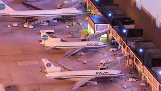 Miniature Airport Plane Spotting 1200 scale Full Interior [upl. by Valina]