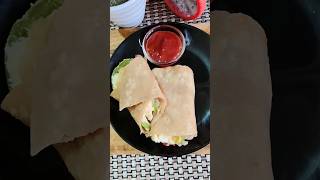 Egg Chapati Roll🌯 youtubeshorts shortfeed shortvideo [upl. by Tommi852]