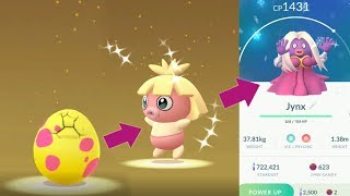 Evolving Shiny Smoochum into Shiny Jynx  Pokemon Go Evolution [upl. by Lorens]