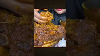 Mutton curry with rice mukbangasmreatingsound streetindiafoodshorts ytshortsyoutubeshorts [upl. by Adnanref308]