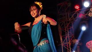 Tu Cheez Badi Hai MastFt DishaGramin Dance [upl. by Photina]