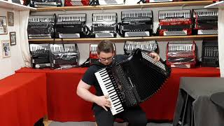 Scandalli Super L test Bohuslav Ježek ml akordeon accordion [upl. by Nhabois]