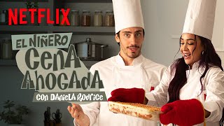 El Niñero Temporada 2  El Niñero y Daniela Rodrice salvan la cena navideña  Netflix [upl. by Annayram]