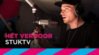 Giel van StukTV quot5 meiden gleden door mijn poepquot  SLAM [upl. by Wilton746]