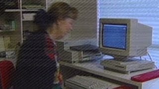 1993 CNNs first reports on the Web [upl. by Htiffirg]