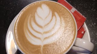 Stack tulip tutorial beverage latte latteeart coffeart lattearttip fyp fypシ゚viral barista [upl. by Jsandye793]