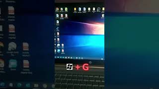 Como GRABAR la pantalla de tu PC en WINDOW 10 shorts [upl. by Enej]