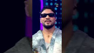 Us kursi ka asli haqdaar hamesa se Raftaar thaa Badshah MTVHustle4 [upl. by Rolyat37]