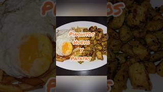 Buenisimo plato combinado de pinchitos patatas y huevo 💯👌😋comida shorts [upl. by Kemble542]