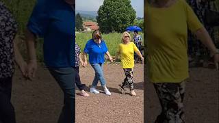 Skupilo se društvo staro 💃🕺🎶 kolo viralvideo trending foryou fyp music dance reels shorts [upl. by Arihk]