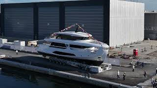 Luxury Yachts  Ferretti Yachts INFYNITO 90 MY LOVE launch  Ferretti Group [upl. by Eecrad]