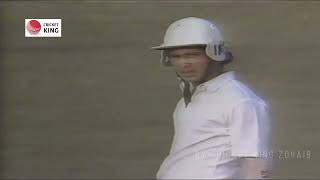 Sachin Tendulkar Fighting 2nd test Fifty 57 after Waqar hit Ball on Sachin Nose in Sialkot 1989 [upl. by Yerhpmuh]