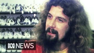 Billy Connollys hilarious guide to buying Wellington boots 1976  RetroFocus [upl. by Graff244]