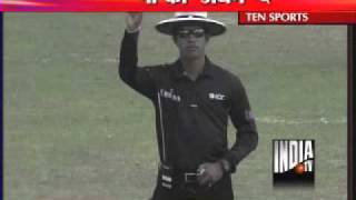 Sri Lankan Umpire Who Has Given 4 Wrong Decisions [upl. by Cohby]