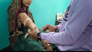 how to give iv injection state 💉😱 pharmacy doctor viralvideo [upl. by Nwonknu494]