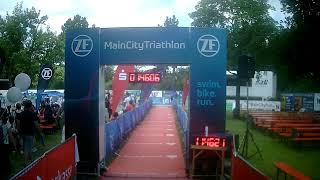 Zieleinlaufvideo Jedermann amp Olympischer Wettbewerb MainCityTriathlon 2024 [upl. by Ayal]