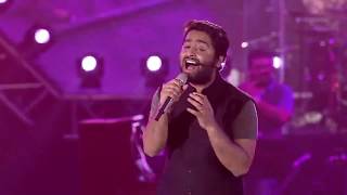 Janam Janam  Dilwale  Arijit Singh Live MTV India Tour [upl. by Noellyn]