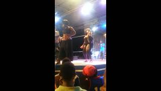 Snura  Chura anarukaruka live [upl. by Saks]