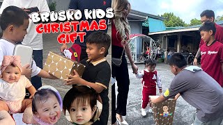 BRUSKO KIDS CHRISTMAS GIFT  Andrake Story [upl. by Ahsap]