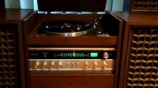 Sanyo synthesized Quadraphonic Hi Fi [upl. by Hyacinth]