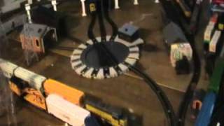 Bachmann motorized turntable short video review [upl. by Michaella90]