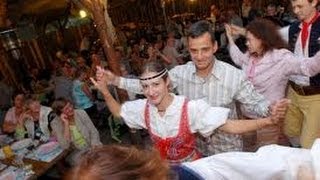 Tchéquie Danses et Musiques traditionnelles de Bôheme [upl. by Neri687]