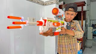 NERF GUN SPINNER GUN BATTLE SHOT 2 [upl. by Inahet126]