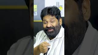 മമ്മൂക്ക വര വരച്ച് ഉറുമി വീശുന്ന ആ സീൻ… vijayakumar mammootty valliettan clubfm [upl. by Cypro185]