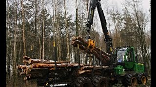 Grevers Bosbouw Forwarding with John Deere 1110E [upl. by Tracy]