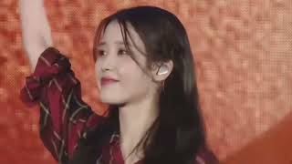 IUEpilogueLive Clip 2022 IU Concert The Golden HourThe Orange Sun [upl. by Dahlia]