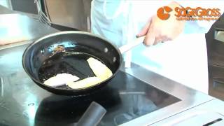 Video Ricetta Filetto di Orata con Cipolle allAgro e Patate al Nero di Seppia [upl. by Claybourne]