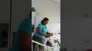 Colocando roupa no varal registrodevida viralizar [upl. by Roselani]