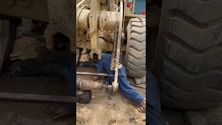 Easily straighten crooked excavator boom with hydraulic jack and welding shorts welding tranding [upl. by Anicart364]