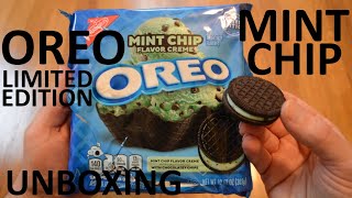 Unboxing Oreo Mint Chip Flavor Creme Filled Limited Edition Chocolate Sandwich Cookies [upl. by Huntlee]