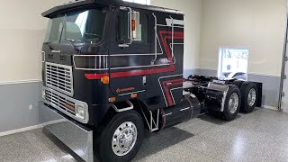 OVERVIEW 1987 International Cabover [upl. by Bolton36]