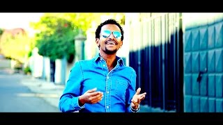 Abenet Girma  Yarebiya Duneyaያረቢያ ዱንያ  New Ethiopian Music 2017Official Video [upl. by Cozmo]